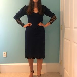 Vintage dress w crochet detail!